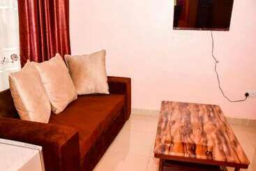 هتل Faraja Guest House
