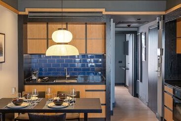 هتل 3 Pines Design Living