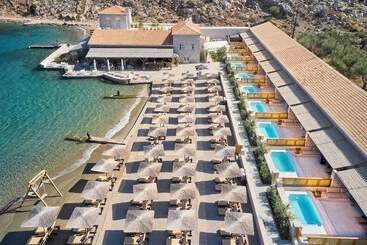 هتل Mandraki Beach Resort   Adults Only