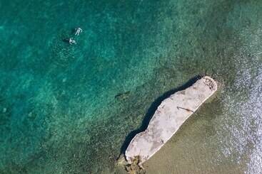 هتل Mandraki Beach Resort   Adults Only