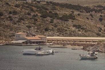 هتل Mandraki Beach Resort   Adults Only