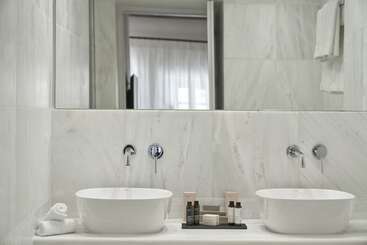 هتل Mandraki Beach Resort   Adults Only