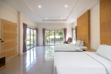 هتل Thara Cholapruek Resort