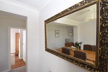 Maytham Cottage
