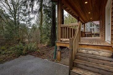 20gs   Wifi   F/p   W/d   Sleeps 6