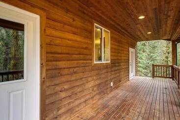 20gs   Wifi   F/p   W/d   Sleeps 6