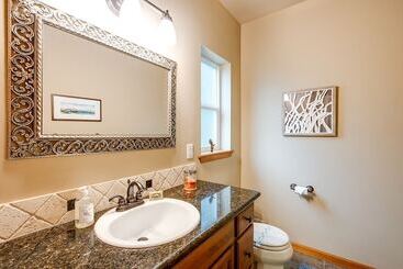 20gs   Wifi   F/p   W/d   Sleeps 6
