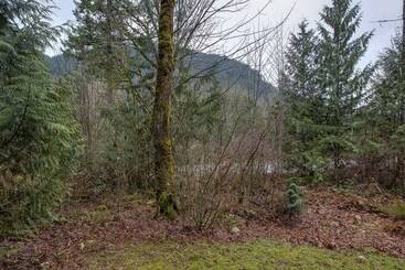 20gs   Wifi   F/p   W/d   Sleeps 6