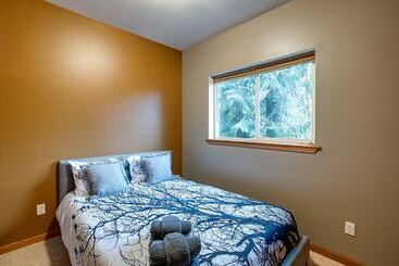 20gs   Wifi   F/p   W/d   Sleeps 6