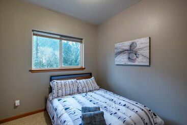 20gs   Wifi   F/p   W/d   Sleeps 6