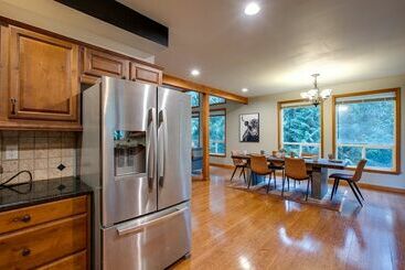 20gs   Wifi   F/p   W/d   Sleeps 6