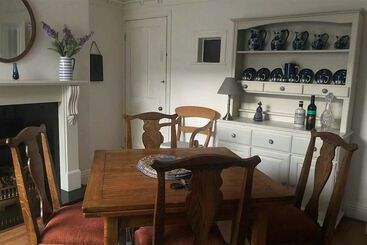 Charming 2bed Kaitness Cottage In Skipton