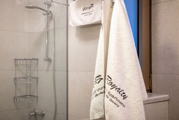 Royalty Suites Seaside