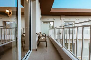 Antel Suites & Apartments
