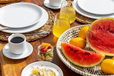 هتل Avaton Suites & Villa Philian Collection