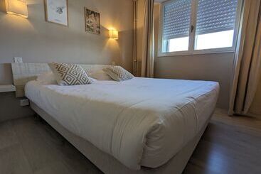 هتل Fuzei Hôtel Lorient Lanester
