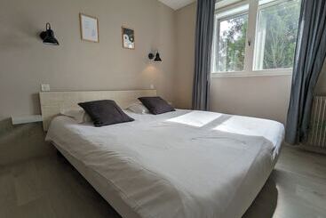 هتل Fuzei Hôtel Lorient Lanester