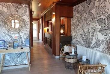 هتل Fuzei Hôtel Lorient Lanester