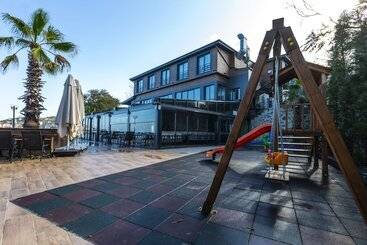 Santana Otel
