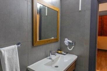Santana Otel