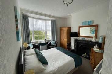 پانسیون Seascape Guest House