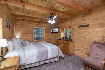 Squirrel S Leap By Eagles Ridge Resort