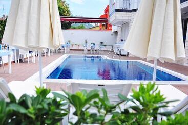 Amsterdam Otel & Suite