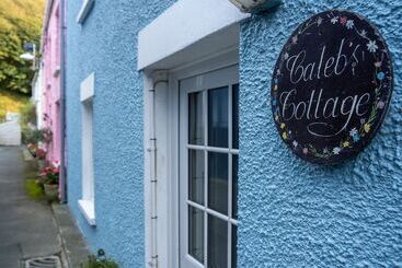 Caleb S Cottage   4 Bed Cottage   Solva