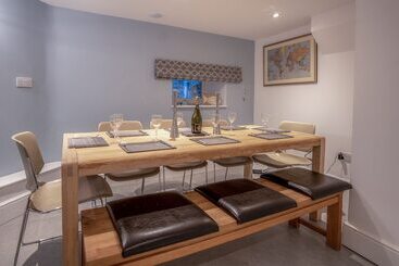 Caleb S Cottage   4 Bed Cottage   Solva
