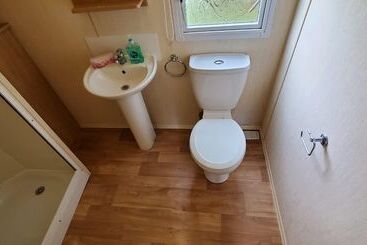 هتل Family Friendly 2 Bed Caravan In Rhyl, North Wales