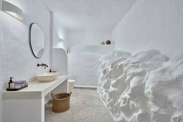 هتل Grandemar Suites