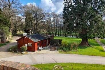 Beautiful 1 Bed Log Cabin In Retford Close To A1