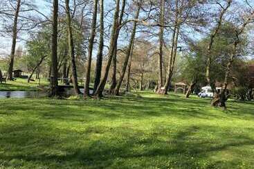 Beautiful 1 Bed Log Cabin In Retford Close To A1