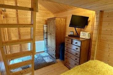 Beautiful 1 Bed Log Cabin In Retford Close To A1