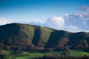 Nest Holiday Hideaway Wren Cottage Stunning Area!