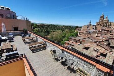 Real Segovia Apartments