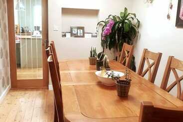 اقامتگاه Spacious Family Holiday Property In Paignton