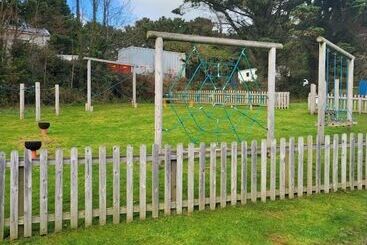 Exotic 3 Bed Caravan At Newquay Holiday Park