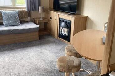 هتل Lovely 3 Bed Caravan In Beautiful North Wales