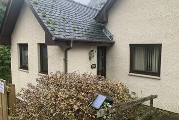 Lovely Cottage, Ballachulish, Glencoe, Scotland