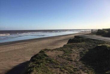 Luxury Dog Friendly Cottage Sleeps 4