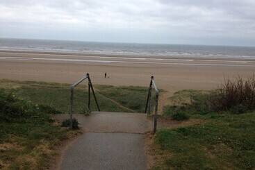 Luxury Dog Friendly Cottage Sleeps 4