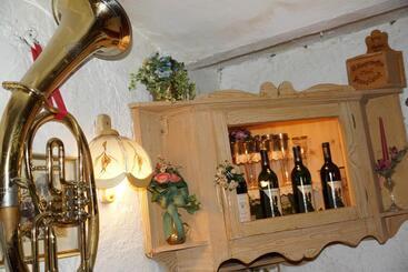 تختخواب و صبحانه Schnapperhof