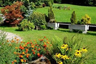 تختخواب و صبحانه Schnapperhof