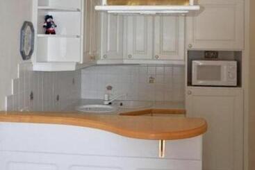 هتل Apartment Grattschlössl