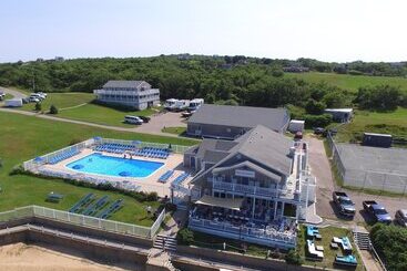 فندق Champlin S Marina & Resort