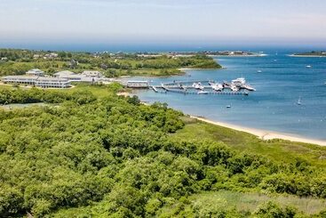 ホテル Champlin S Marina & Resort