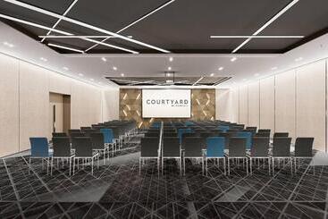 هتل Courtyard By Marriott Szczecin City