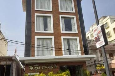 هتل Goroomgo Royal Crown Puri