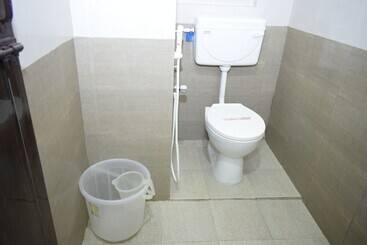 هتل Rani Residency